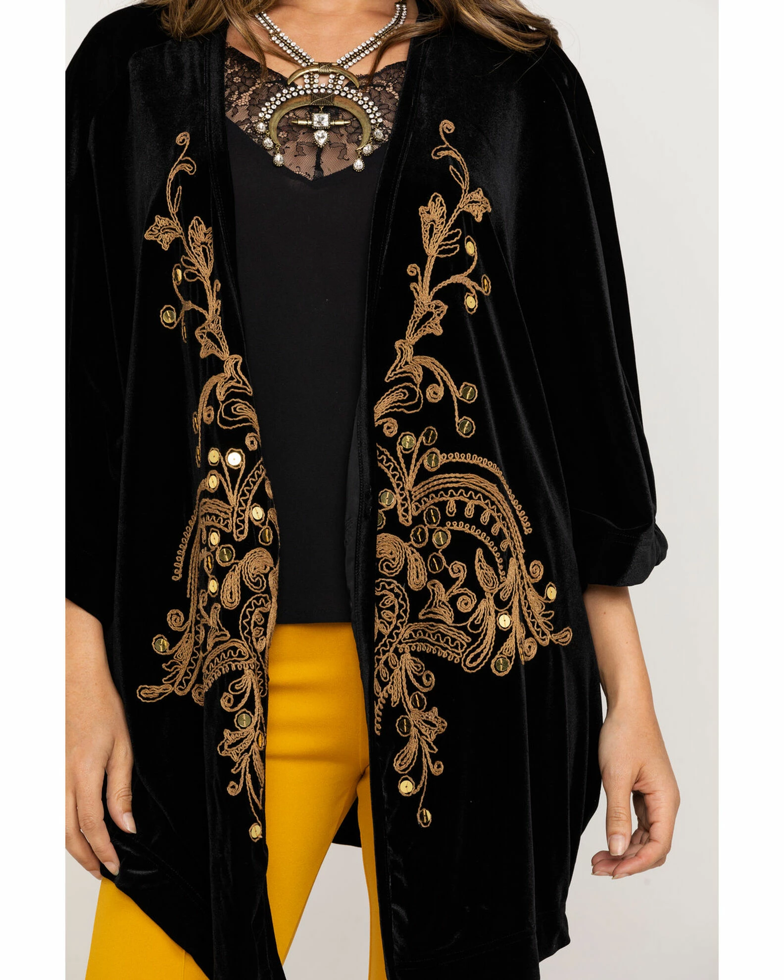 White Label By Panhandle Women's Gold Embroidered Velvet Kimono Black 5 White Label By Panhandle Women's Gold Embroidered Velvet Kimono Black - Image 4