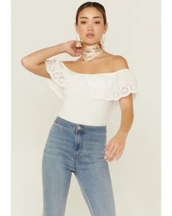 Panhandle Women's Eyelet Flounce Top